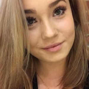 Meet your Posher, Renae